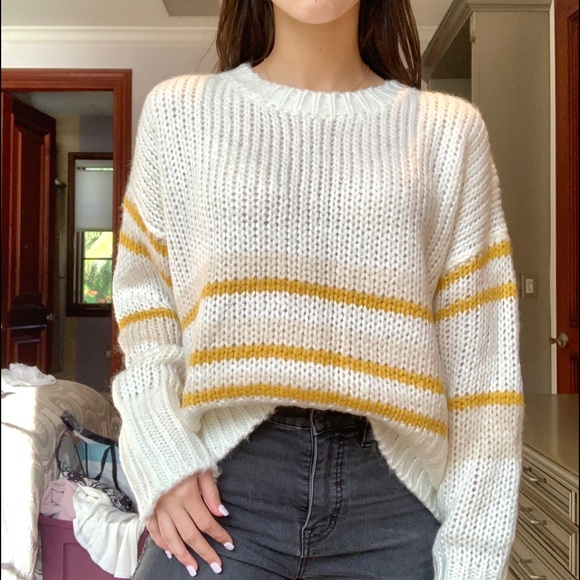 American Eagle Outfitters Sweaters - American Eagle Wool Sweater Women’s M